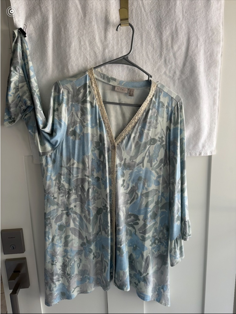 LOGO by Lori Goldstein Light Blue Floral Lace-Trim Lounge Top